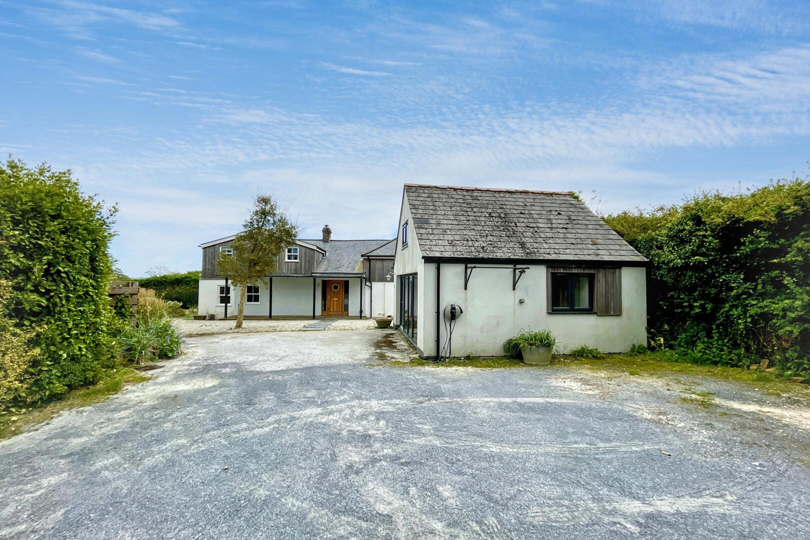 4 bed property in Road From Point Road To Lower Tresithick Farm, Carnon Downs